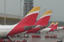2020年航空公司客运收入或将暴跌3140亿美元