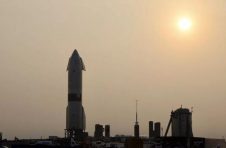 SpaceX 星际飞船 SN15 原型延期至周四发射