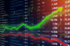 沪深交易所主板注册制首批企业今日上市