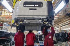 芯片短缺 现代汽车巴西工厂将停产一周