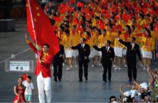 中国体育代表团愿意与大家共同努力支持办好东京奥运会